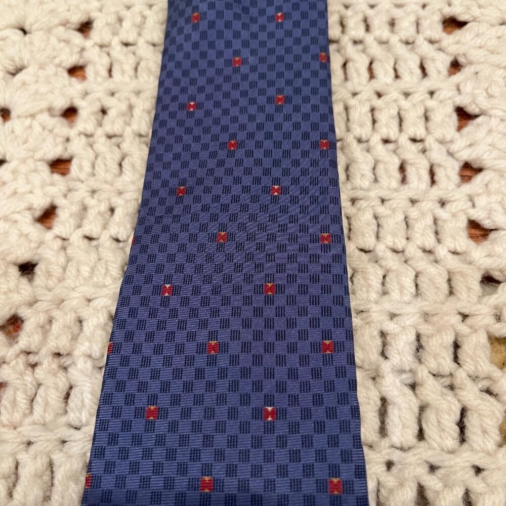 Yves Saint Laurent Vintage Blue/Burgundy 100% Silk Neck Tie